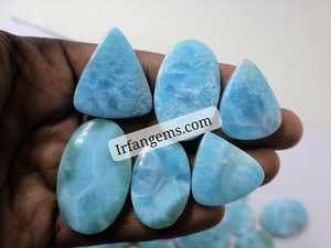 ลาริมาร์สีน้ำเงินเกรดสูง ทรงคาโบชอง 100% ลาริมาร์ธรรมชาติ  ทำด้วยมือและขัดเงาสำหรับทำเครื่องประดับหรือเป็นของขวัญสำหรับเธอ คริสตัลลาริมาร์ - Product Image 3
