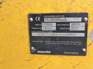 Excavadora de cadenas versátil PC-138US modelo 2011 para proyectos de movimiento de tierras y desarrollo de sitios - Product Image 3