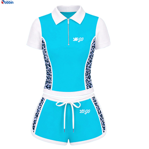 Conjunto Deportivo de 2 Piezas para Mujer, Estampado de Leopardo Rojo, Top de Manga Corta con Cierre y Pantalones Cortos con Cordón Ajustable, Superventas - Product Image 4