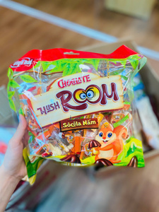 Chocolate con Forma de Hongo Adorable 240g |   Dulces Novedosos Blancos y Negros al por Mayor Directo de Fábrica OEM - Product Image 1