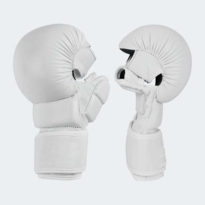 Guantes de Boxeo y MMA de Cuero Personalizados con Colores a Elección, Precios Razonables, Logotipo Personalizado, Ropa de Artes Marciales - Product Image 1