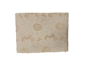 Tissu en dentelle de coton blanc floral tissé léger et respirant pour vêtements de mariée et tenues ethniques – Prix export fournisseur indien - Product Image 4