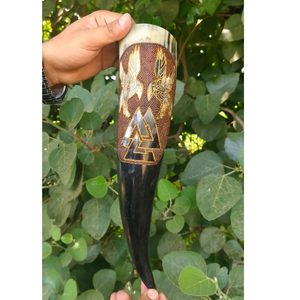 Cuernos de buey cortos de gran calidad, copa de cuernos de chupito Vikingo, copa de cuernos grabados, Ágata a precio barato de Blossom Craft India - Product Image 3
