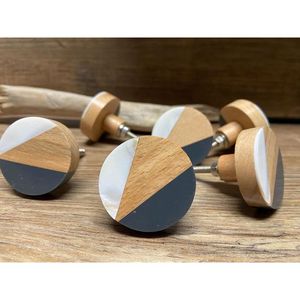 Boutons en résine et en bois multi-designs de qualité supérieure pour l'amélioration des meubles et l'organisation des armoires - Product Image 2