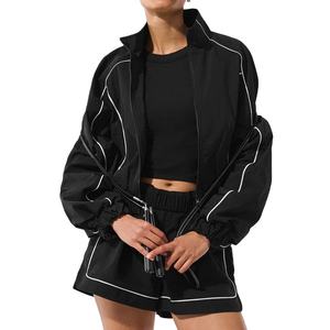 Ensemble short coupe-vent unisexe personnalisé de haute qualité – Coupe régulière 100 % coton respirant réversible écologique hiver élastique - Product Image 2