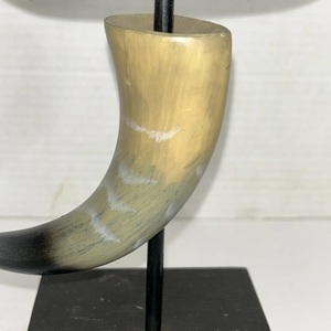 Meilleures ventes : Porte-bougie en corne, style animalier européen, simple et élégant, en matériau organique écologique - Product Image 2