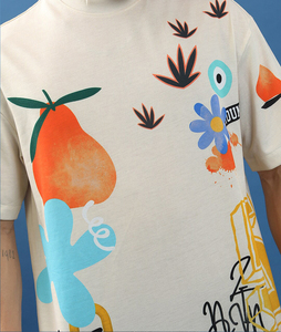 T-shirt à manches courtes en coton personnalisé pour homme avec motif de fruits et de fleurs peints, col rond, coupe classique, style décontracté - Product Image 5