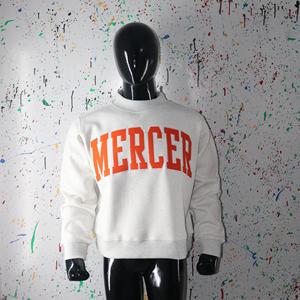 Sudadera MERCER WHITE con Cuello Alto, 100% Algodón, Apliques Bordados en Naranja, Cuello Ancho, URBAN PRODUCTIONS - Product Image 3