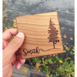Ensemble de sous-verres en bois gravés au laser avec logo personnalisé, avec support, sous-verres ronds en bois naturel pour la décoration de bar, table à café - Product Image 2