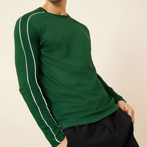 Camiseta de Manga Larga para Hombre, Color Verde Sólido, Cuello Redondo, Tejido de Punto, Estilo Casual, Ribete en Contraste, Corte Regular - Product Image 6