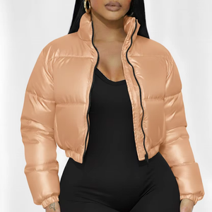 Vente en gros OEM – Nouvelle veste courte d'hiver en duvet de haute qualité pour femme, blouson matelassé à col montant, vestes bomber personnalisables pour femme - Product Image 1