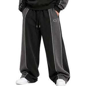 Ensembles de sweats à capuche noirs oversize urbains, personnalisables OEM, avec panneau à passepoil contrastant, sweat-shirt à col montant et joggers coupe ample en molleton épais, faible MOQ - Product Image 5