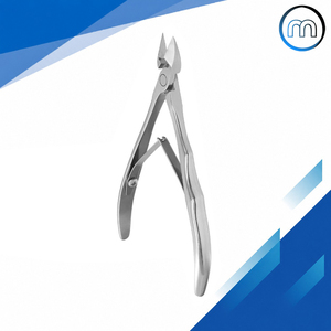 Coupe-cuticules de haute qualité avec lames affûtées à la main en acier à haute teneur en carbone, pour salon de beauté - Product Image 1
