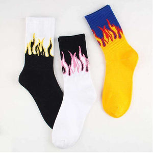 Chaussettes en coton pour hommes de haute qualité, broderie personnalisée, logo coloré, antibactériennes, antidérapantes, chaussettes de sport décontractées pour l'automne - Product Image 6