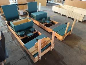 Equipo de estudio ligero de alta calidad, camas de Fitness de gimnasio de madera de roble, máquina comercial ancha Vertical, cama reformadora de Pilates - Product Image 6