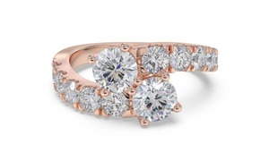 Bague à deux pierres rondes en diamant, sertie sur l'épaule, 0,65 ct, diamant de laboratoire en platine - Product Image 3