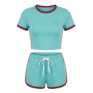 Conjunto Deportivo de 2 Piezas para Mujer, Top Corto de Manga Corta y Pantalones Cortos por Encima de la Rodilla, Color Sólido, Transpirable, de Punto, de Algodón y Elastano - Product Image 1