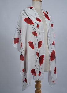 Écharpe à imprimé floral rouge pour femme, en tissu transparent, longue et élégante, accessoire doux pour le cou, idéale pour styliser les tenues - Product Image 2