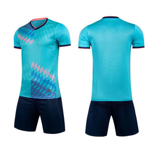 Tenues de football personnalisées 7V7, ensembles de maillots et shorts unisexes, grande taille, séchage rapide, respirant, antibactérien, ensemble complet - Product Image 3