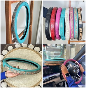 Housse de volant de voiture de haute qualité 2026 avec design luxueux en cuir de vachette travaillé à la main, confortable et personnalisée pour l'intérieur de la voiture - Product Image 3