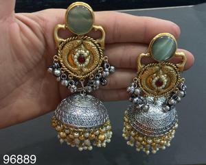 Pendientes largos de plata alemana de nuevo diseño más vendidos para mujer chapados en oro Precio asequible del exportador indio - Product Image 3