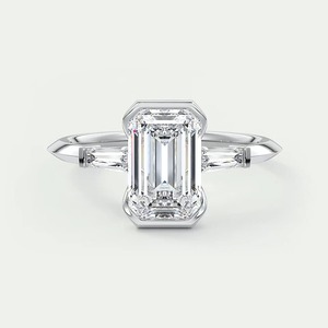 Anillo de Compromiso con Diamante Corte Esmeralda, Oro Blanco de 14k, Certificado IGI, Engaste de Tres Piedras, Estilo Clásico, Joyería Fina para Mujer - Product Image 1