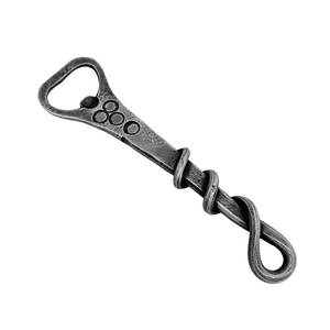 Décapsuleur porte-clés personnalisé en fonte écologique à bords lisses, avec logo sur mesure, décapsuleur durable, cadeau promotionnel - Product Image 3