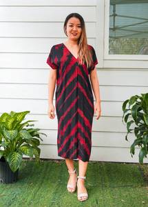 Vestido Maxi Tie Dye de Calidad Superior para Exportación, Diseño Moderno Estampado, Sin Mangas, Cuello en V, Fruncido, Estilo Dulce, Tejido Natural - Product Image 3