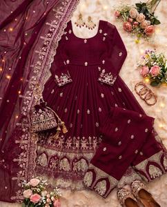 ชุดเดรส Anarkali ปักลายแบบดั้งเดิมของอินเดียล่าสุด พร้อมผ้าคลุมไหล่ สำหรับงานแต่งงาน ชุดออกงานสำหรับผู้หญิง ดีไซน์หรูหรา กระชับรูปร่าง - Product Image 4