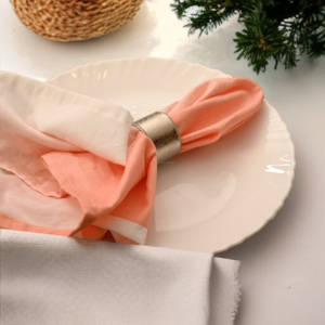 Vente en gros de ronds de serviette en métal massif, meilleure vaisselle, porte-serviettes de table avec design royal, nouvelle finition argentée pour la décoration intérieure - Product Image 2