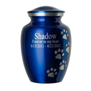 Decorative keepsake urn mini size for ashes remembrance memorial token detailed finish secure lid lasting tribute - Product Image 1