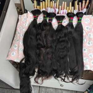 100% Cheveux humains bruts indiens non transformés en vrac non wefted d'Inde. Cheveux bruts à tête unique de donneur unique d'Inde - Product Image 1