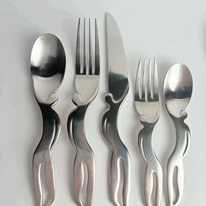 Juego de cubiertos de acero inoxidable de lujo, ideal para las industrias de la hostelería y el servicio de alimentos. - Product Image 5