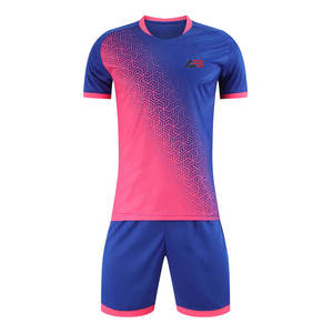 Uniforme de fútbol 100% poliéster, apto para adultos, de alta calidad, el más vendido. - Product Image 1