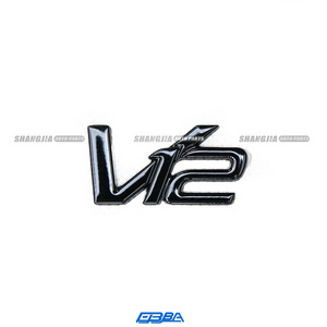 Logo V12 neuf (noir) pour Aston Martin DB11 DBS Vantage Rapide 2010-2024 OE AD23-43548-DA - Product Image 2