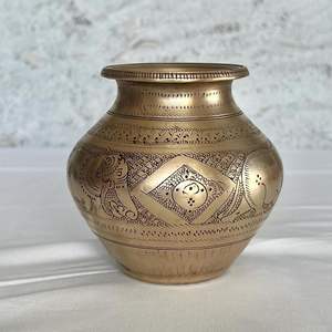 Lota en laiton Madras pour Pooja, article religieux hindou en alliage de laiton pour la maison et les temples - Product Image 3