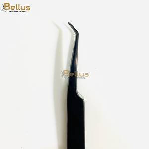 Pince à cils professionnelle Bellus International 45 Black Matte Diamond Grip Volume, en acier inoxydable, durable, pièce unique, personnalisée - Product Image 2