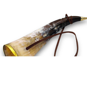 Trompeta de Batalla Vikinga Tallada a Mano y Pulida, Hecha de Cuerno de Buey, Silbato Medieval con Forma de Animal, Ecológica - Product Image 4