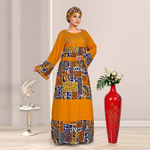 Vestido Kaftan Modesto de Rayón con Adornos de Diamantes, Paneles con Estampado en Contraste, Manga Larga, Elegante Traje Maxi Islámico de Oriente Medio - Product Image 4