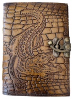 Cuaderno de tapa dura con patrón de piel de cocodrilo en relieve de cuero genuino 100% con C-Lock de latón antiguo y papeles de Arte de cubierta en blanco