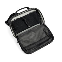 Sac bandoulière imperméable avec fermeture éclair et poignée souple, design minimaliste unisexe, fabriqué au Vietnam