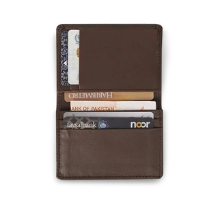 Cartera Corta de Hombre de Alta Calidad y Duradera, Personalizable, de Cuero Genuino, con Solapa para Tarjetas, Abierto con Solapa, Guarda Billetes y Recibos - Product Image 3