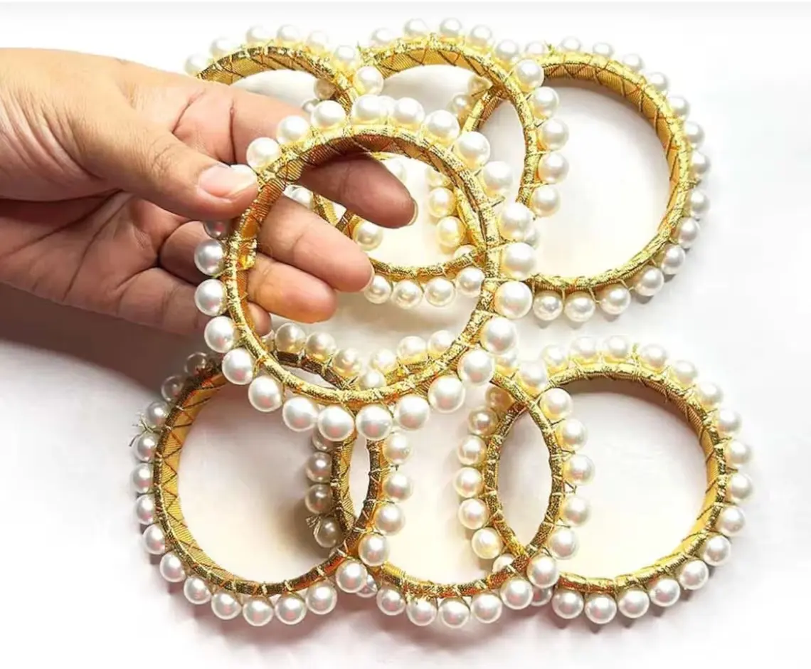 Anillo de Color dorado con cuentas de perlas de gran tamaño de 3 pulgadas para decoración de festivales, decoración del hogar, materias primas