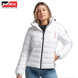 Veste matelassée pour femme, mode streetwear de luxe, OEM ODM, veste d'hiver isolée, vente en gros - Product Image 4