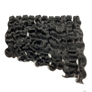 Best-seller-Extensions de cheveux humains vietnamiens naturels ondulés doublement étirés 100% cheveux humains tissés à cuticules alignés pour femmes noires - Product Image 1