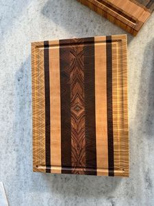 Plateau de service et planche à découper en bois d'acacia de haute qualité, ensemble professionnel de qualité chef, bloc de découpe en bois, fabrication sous marque privée - Product Image 3