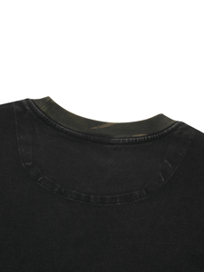 Camiseta Unisex de Manga Corta Negra para Hombre con Paneles y Detalles de Camuflaje, Cuello Redondo, Estilo Casual de Punto, Lavado Mineral y Corte Holgado - Product Image 4