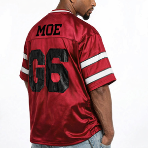 Camiseta de Fútbol Americano para Hombre, Color Rojo de Moda, Acabado Satinado, Cuello en V, Mangas con Rayas en Contraste, Número Personalizado, Ropa de Equipo, Proveedor OEM al por Mayor, EE. UU. - Product Image 6