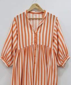 Vestido Informal de Verano Hecho a Mano 100% Algodón, Estampado Floral Indio, Transpirable, Largo Midi, para Uso Diario - Product Image 3