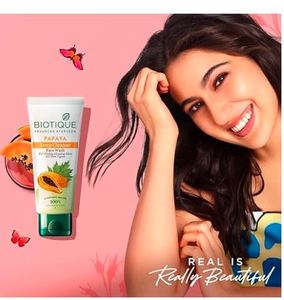 Limpiador Facial |   Exfoliación Suave |   Piel Visiblemente Radiante |   Extractos 100% Botánicos |   Apto para Todo Tipo de Piel 2x100ml - Product Image 4